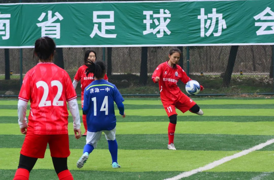 河南女子足球队_河南省足球女子锦标赛冠军_河南女子足球队人员名单